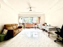 Blk 340 Jurong East Avenue 1 (Jurong East), HDB Executive #581297951